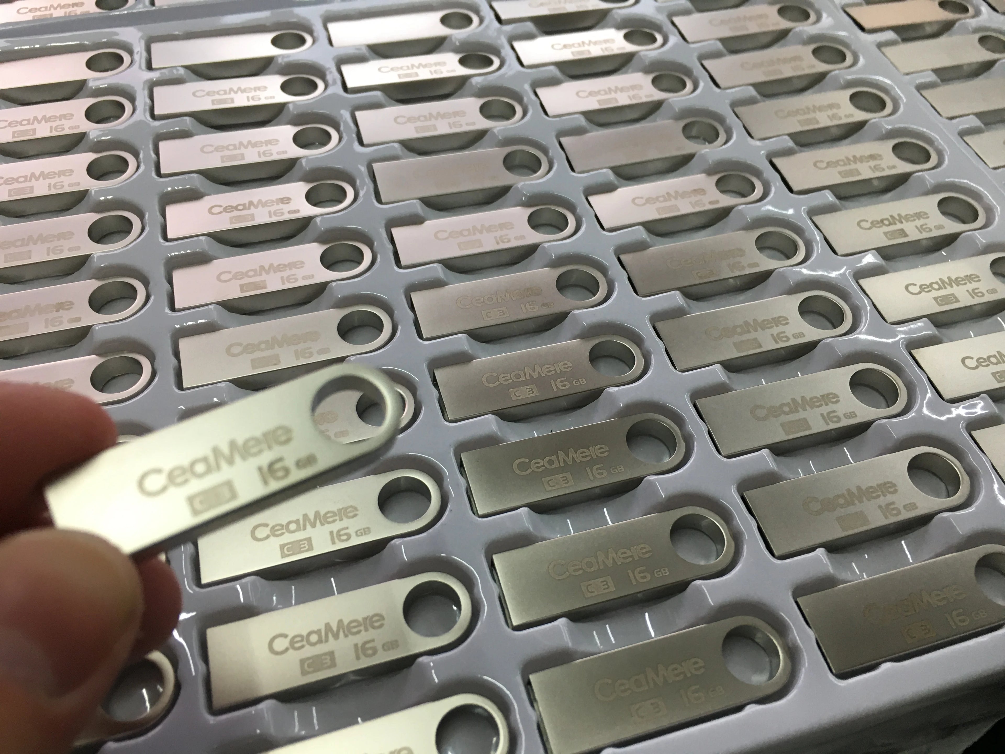 USB-C SSD-fodral för M.2 16 GBPs